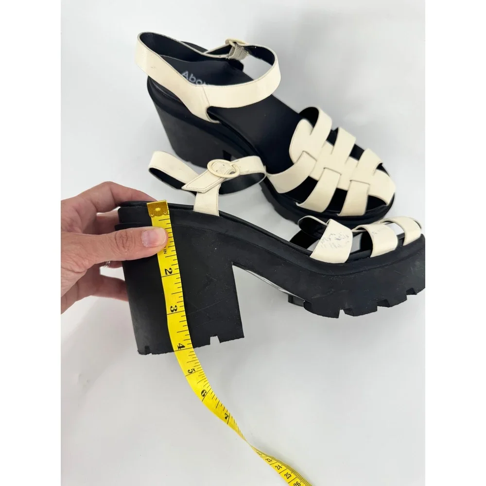 Abound Platform Sandals Women 9 White‎ Fisherman Chunky Lug Sole Heel ABMARTY-PU